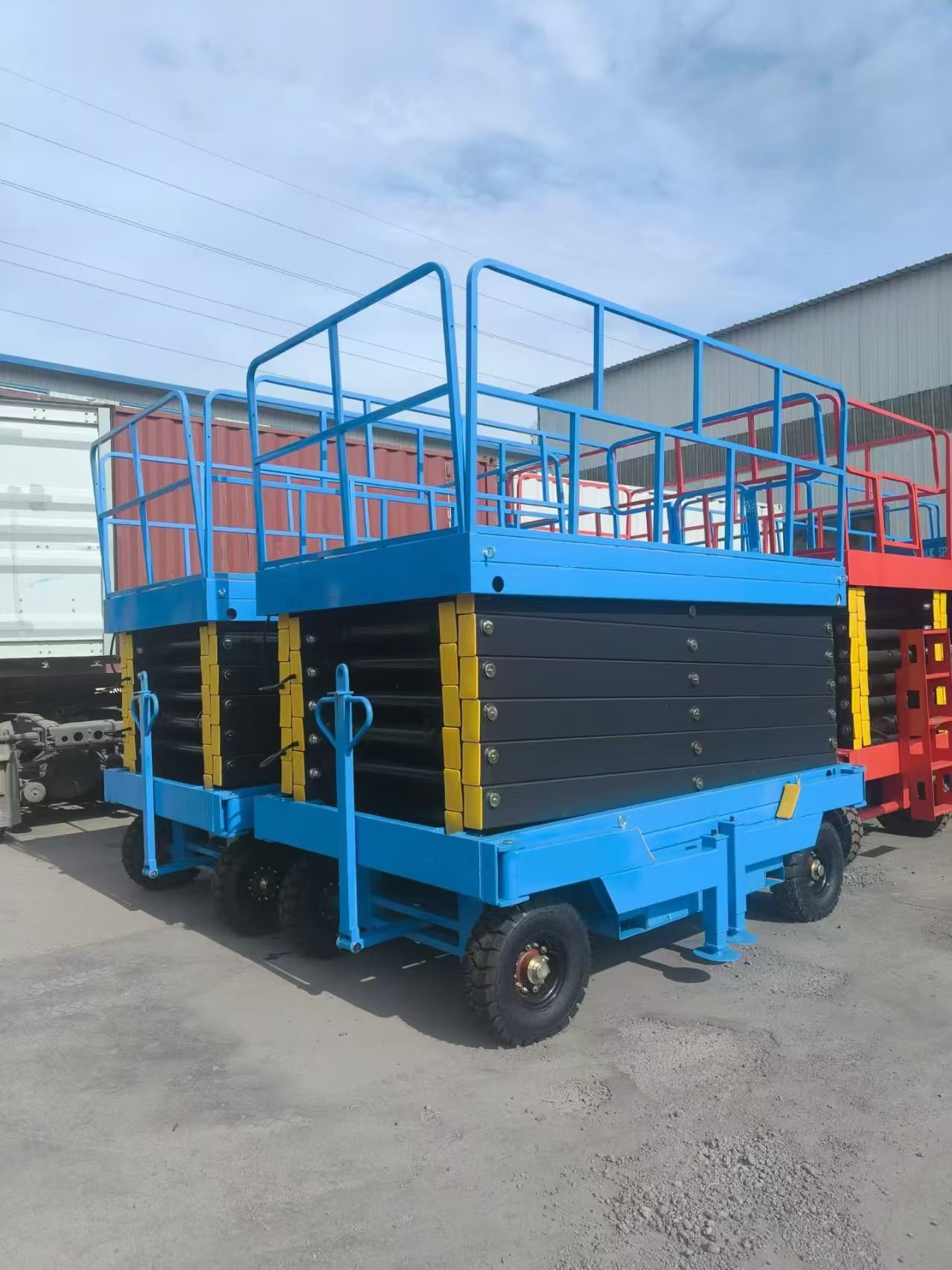On-Site Commissioning and Testing of a 10-Meter Blue Custom Scissor Lift | Aerial Work Platform Factory
